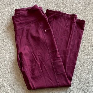 Jaanuu yoga scrub pants (burgundy)